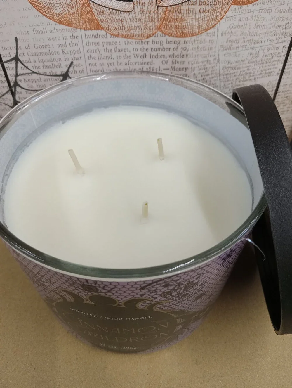 Cinnamon Cauldron Scented 3-Wick Candle - Purple